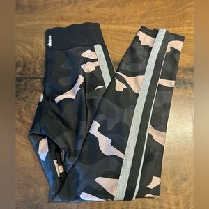 Ultracor Ultra Camo Collegiate Blush Silver Leggings